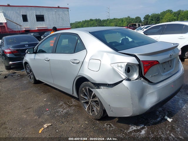 Toyota COROLLA SE 2018 2T1BURHE7JC043260 Image 3