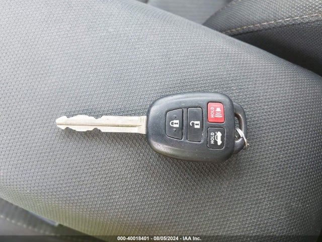 Toyota COROLLA LE 2017 2T1BURHE5HC894578 Image 11