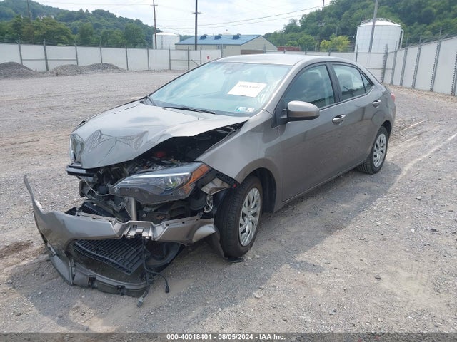 Toyota COROLLA LE 2017 2T1BURHE5HC894578 Image 2