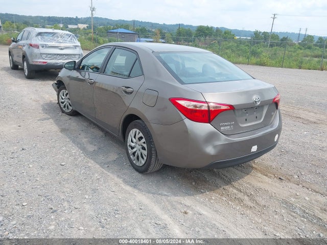 Toyota COROLLA LE 2017 2T1BURHE5HC894578 Image 3