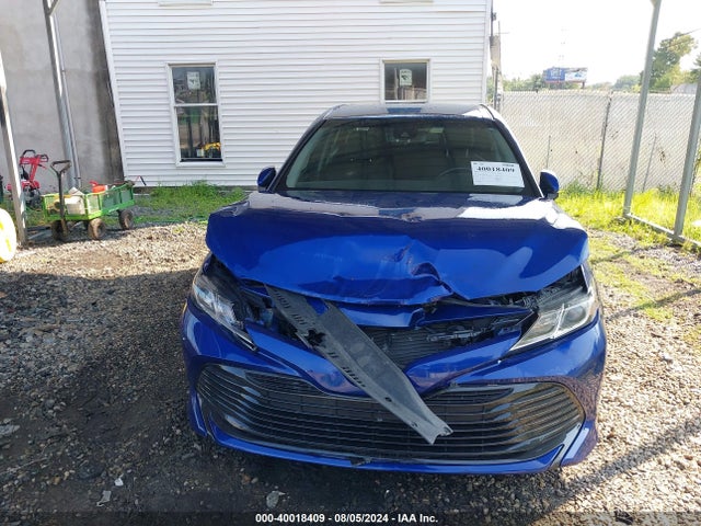 Toyota CAMRY LE 2018 JTNB11HK6J3031203 Image 13