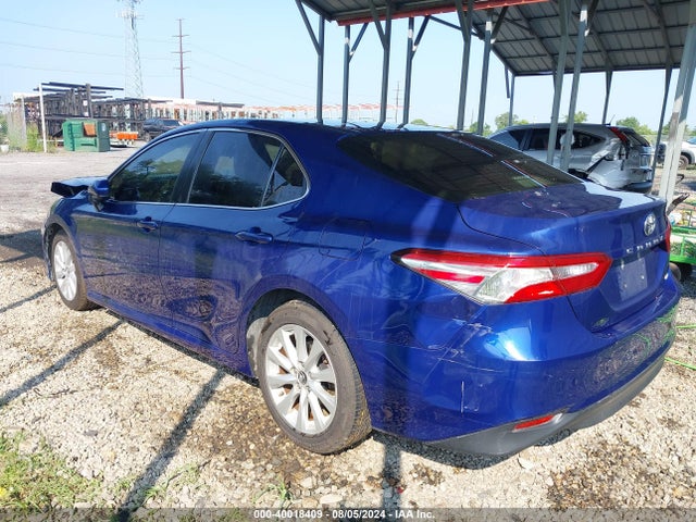 Toyota CAMRY LE 2018 JTNB11HK6J3031203 Image 15