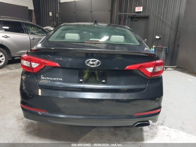 Hyundai SONATA SE 2016 5NPE24AF3GH303829 Image 16