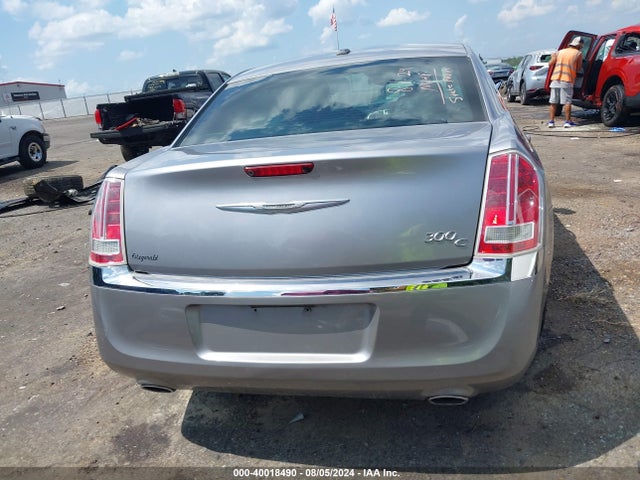 2C3CCAEG9EH382195 Chrysler 300C