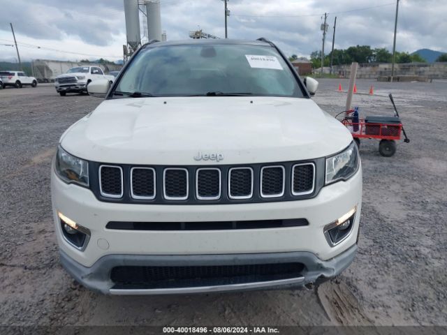 3C4NJDCB7KT734700 Jeep Compass Limited 4x4