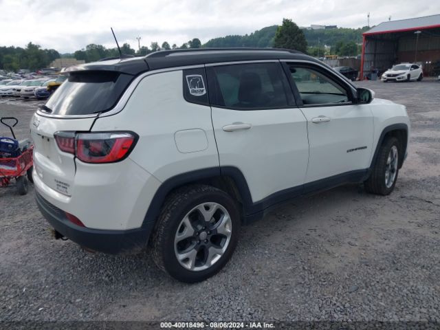 3C4NJDCB7KT734700 Jeep Compass Limited 4x4