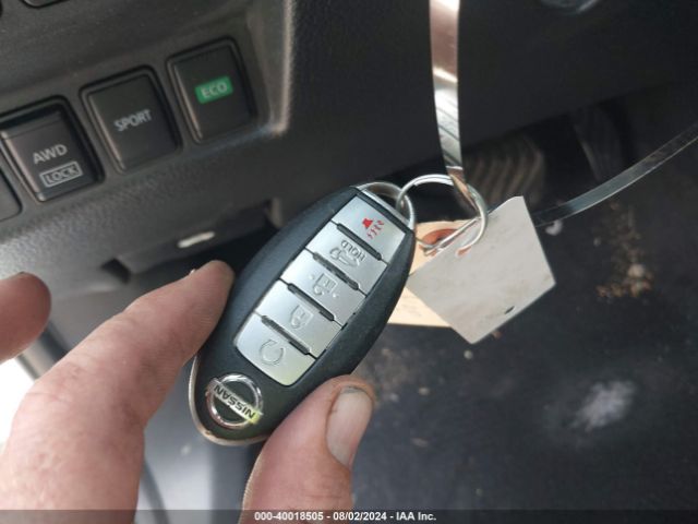 KNMAT2MV0JP533116 Nissan ROGUE SV
