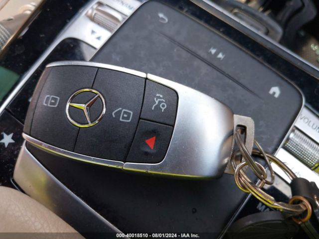 WDD3G4EB9KW001552 Mercedes-Benz A 220