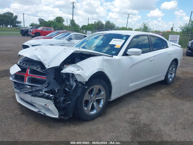 Dodge Charger Se 2014 2C3CDXBG3EH213486 Image 2