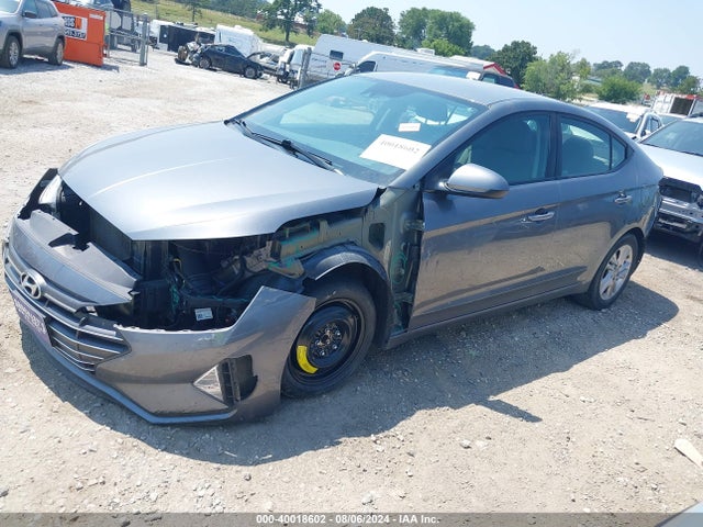 Hyundai ELANTRA SEL 2019 5NPD84LF1KH484297 Image 2