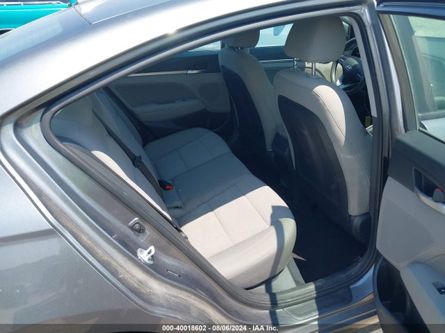 Hyundai ELANTRA SEL 2019 5NPD84LF1KH484297 Image 8