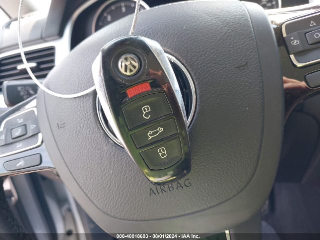 2013 VOLKSWAGEN TOUAREG WVGEP9BP4DD012906 Photo 10