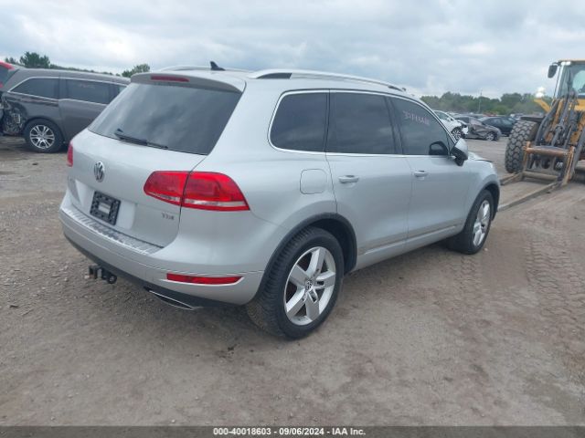 2013 VOLKSWAGEN TOUAREG WVGEP9BP4DD012906 Photo 3