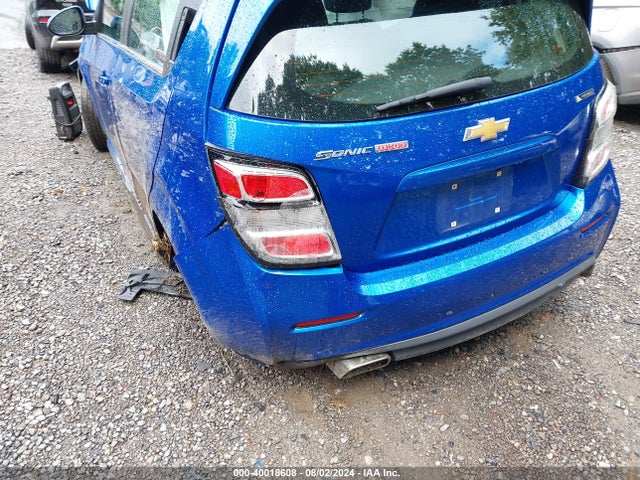 1G1JE6SB7H4161465 Chevrolet Sonic Premier Manual