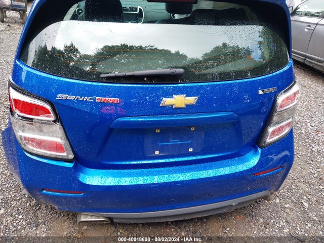 1G1JE6SB7H4161465 Chevrolet Sonic Premier Manual
