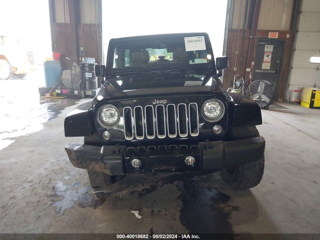 1C4BJWEG9HL525079 Jeep Wrangler Unlimited Sahara 4x4