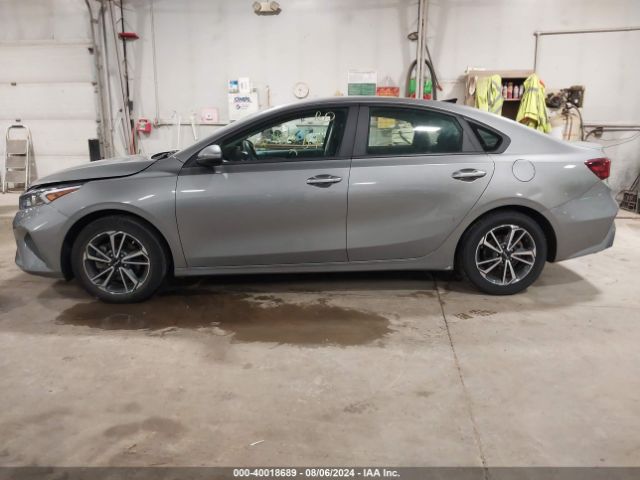 3KPF24AD4PE505649 KIA Forte Lxs