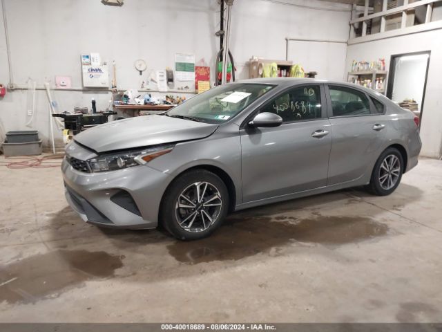3KPF24AD4PE505649 KIA Forte Lxs