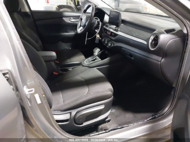 3KPF24AD4PE505649 KIA Forte Lxs