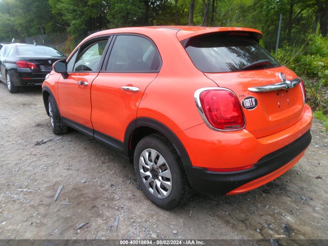 2016 FIAT 500X ZFBCFXAT9GP356965 Photo 2