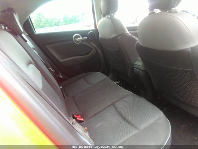 2016 FIAT 500X ZFBCFXAT9GP356965 Photo 7