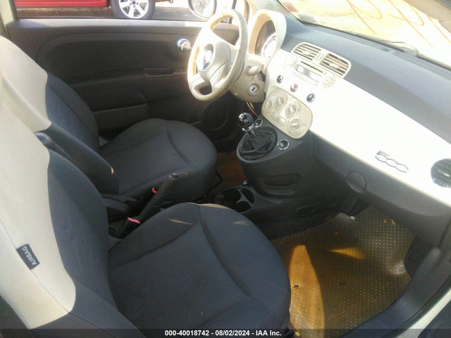2013 FIAT 500 3C3CFFAR3DT584757 Photo 4
