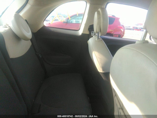 2013 FIAT 500 3C3CFFAR3DT584757 Photo 7