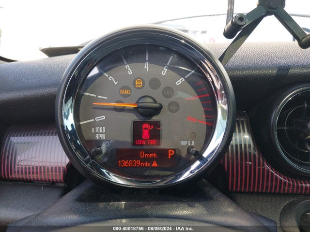 2012 MINI COOPER S CLUBMAN WMWZG3C55CTY38200 Photo 6