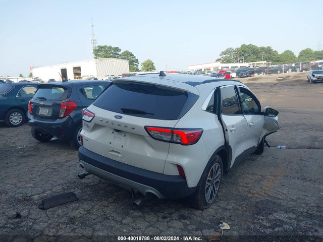 Ford ESCAPE SEL 2022 1FMCU0H64NUA81719 Image 4