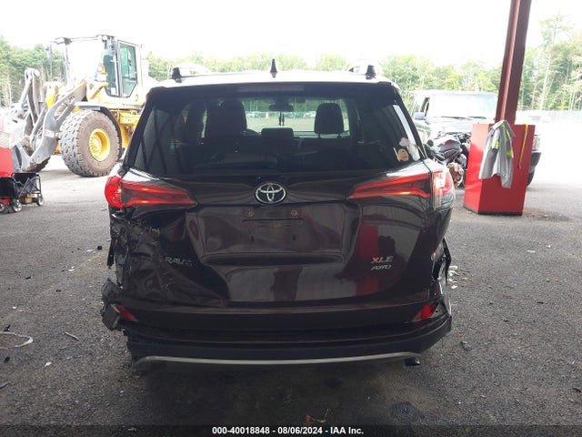 Toyota Rav4 Xle 2018 2T3RFREV5JW842795 Image 17