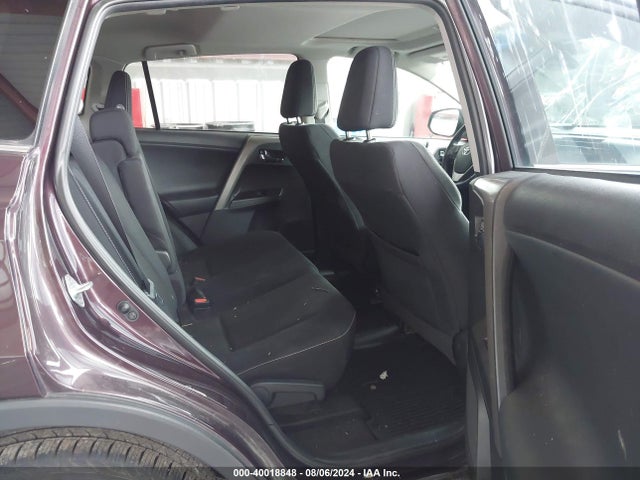 Toyota Rav4 Xle 2018 2T3RFREV5JW842795 Image 8