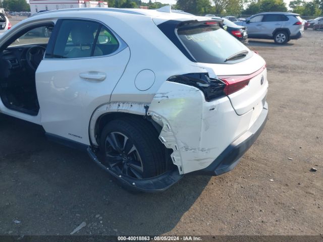 JTHU9JBH2K2004315 Lexus UX 250H