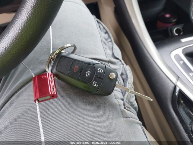 3FA6P0LUXGR353107 Ford Fusion Hybrid Se