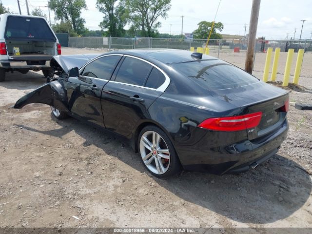 SAJAK4BV1HA962877 Jaguar Xe 35t Prestige