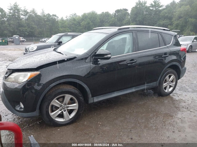 Toyota Rav4 Xle 2015 2T3RFREV6FW405802 Image 2