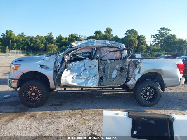 Nissan Titan Sl 2017 1N6AA1E58HN557004 Image 14