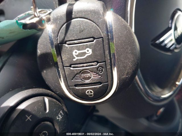 WMWXU3C53K2F51879 Mini Hardtop Cooper S