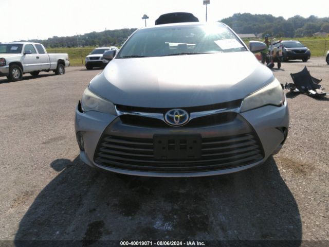 4T1BD1FK1GU195262 Toyota Camry Hybrid Le