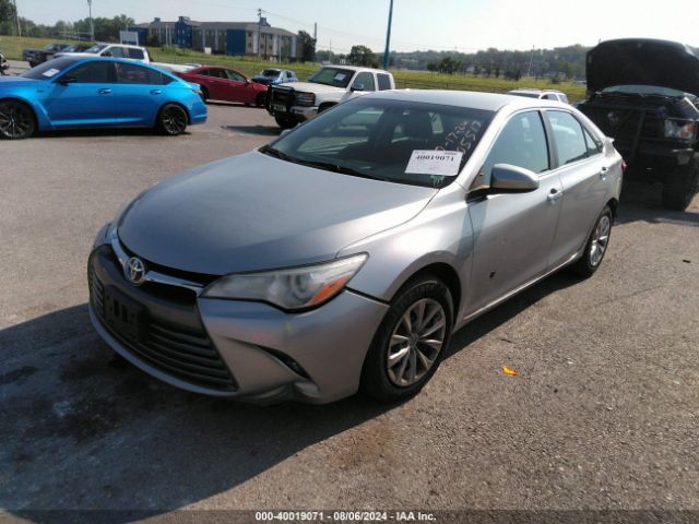 4T1BD1FK1GU195262 Toyota Camry Hybrid Le