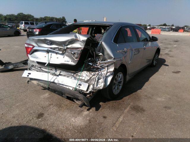 4T1BD1FK1GU195262 Toyota Camry Hybrid Le