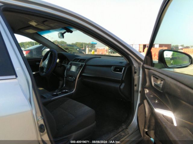 4T1BD1FK1GU195262 Toyota Camry Hybrid Le