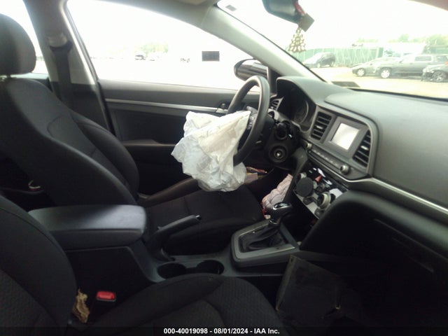 Hyundai ELANTRA SE 2019 5NPD74LF8KH422351 Image 5