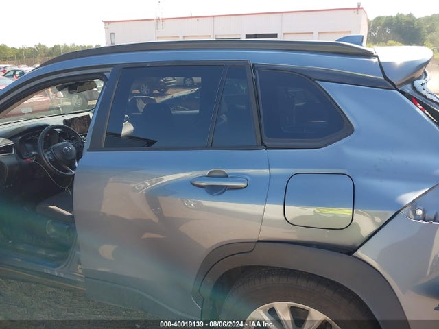 Toyota Corolla Cross Le 2023 7MUBAAAG2PV047499 Image 8