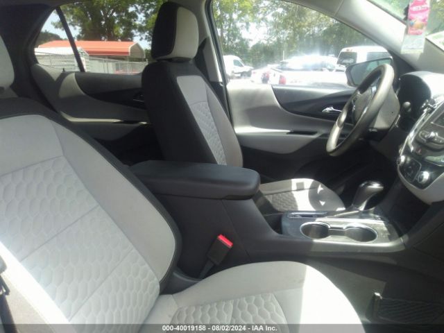3GNAXSEV2KL114921 Chevrolet EQUINOX LS