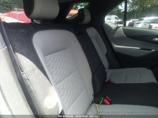 3GNAXSEV2KL114921 Chevrolet EQUINOX LS