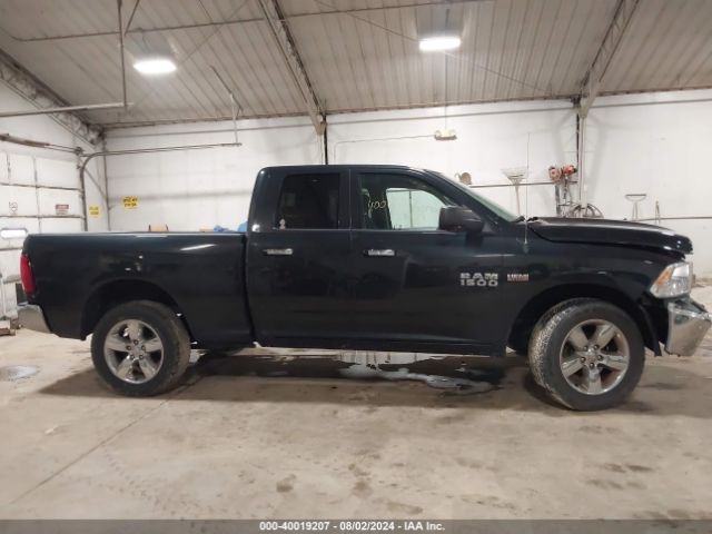 1C6RR7GT8HS859141 RAM 1500 Big Horn Quad Cab 4x4 6'4 Box