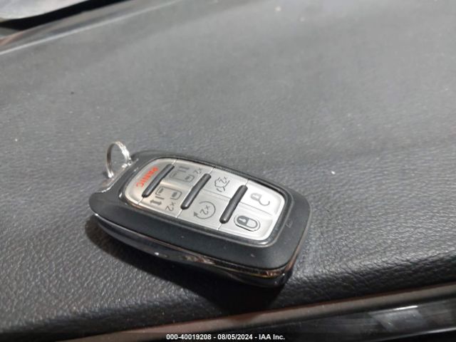 2C4RC3GG1MR527057 Chrysler Pacifica Limited Awd