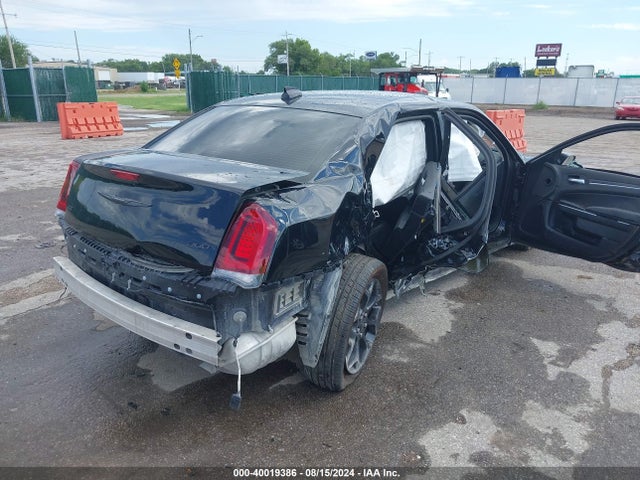 2C3CCASG8PH593038 Chrysler 300 Touring L Awd