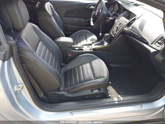 W04WT3N51GG150931 Buick Cascada Premium