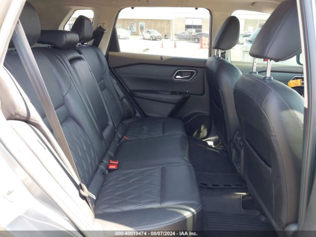 JN8AT3DC4MW103933 Nissan Rogue Platinum Fwd